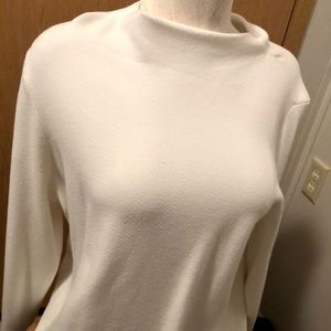 Chico’s Sweater (Mock Neck) 🤍